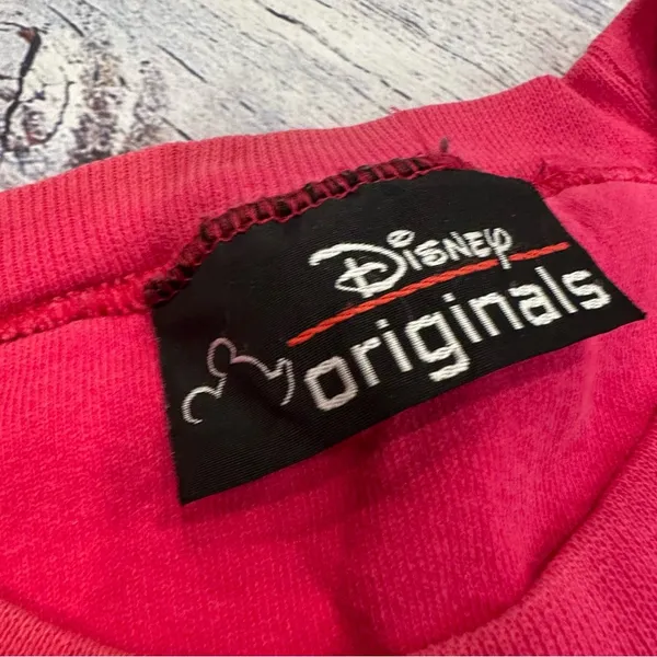 Vintage Disney Pink Embroidered Minnie Mouse Oversized Women’s Sweatshirt - Image 6