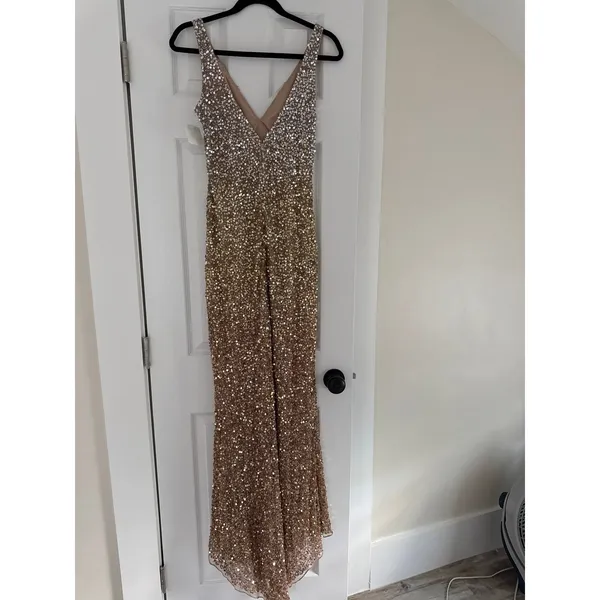 Mac Duggal Size 0 Rose Gold Sequin Gown NWT Formal Evening Dress High Slit - Image 2