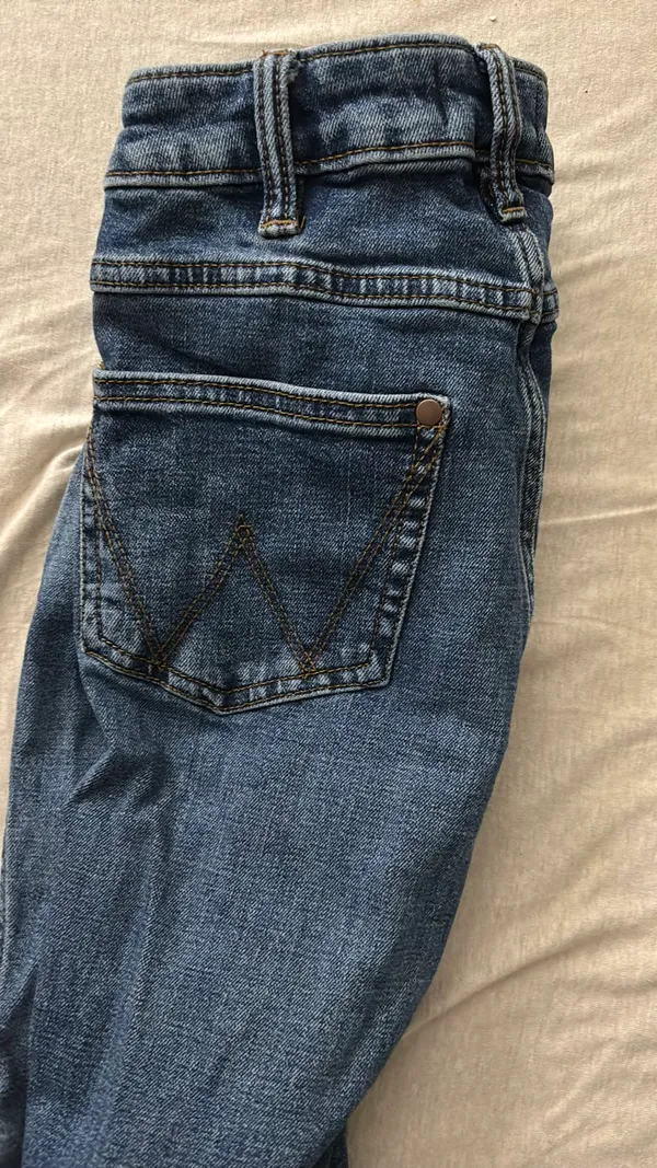 Wrangler Retro Bell-Bottom Jeans - Image 2
