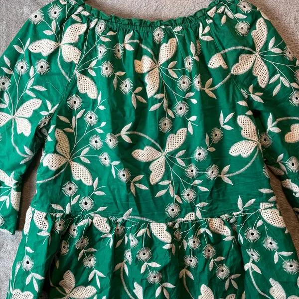 John Mark Bejeweled‎ Jade Green Embroidered Blouse Size Small Petite Cotton - Image 3