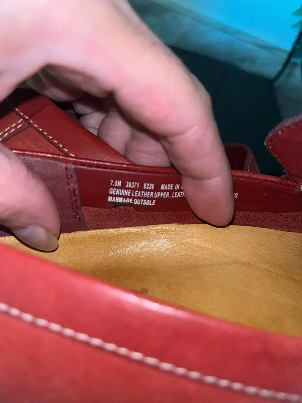 Timberland Women’s moccasins size 7.5 - Image 2