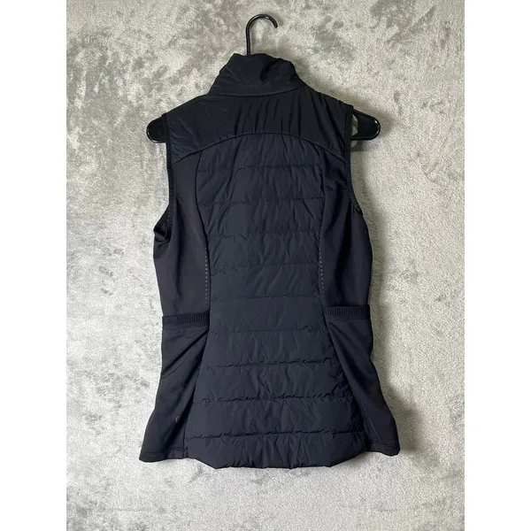 Lululemon Down for It All Vest Psychic Black Size 8 Running Puffer Athletic - Image 3