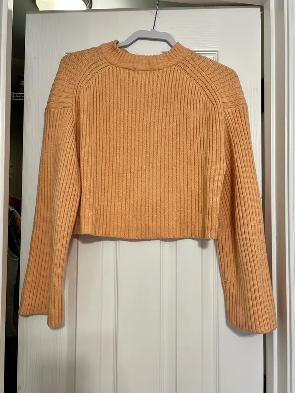 H&M Orange Cropped Sweater Long Sleeve - Image 3