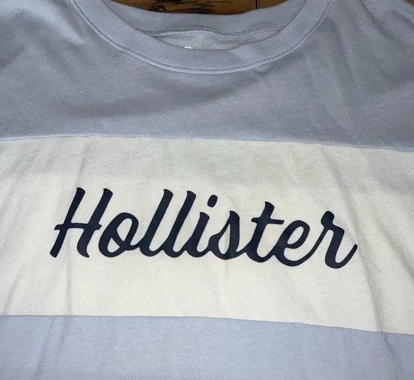hollister top - Image 2
