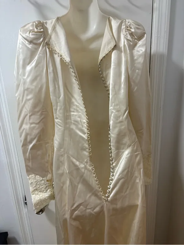 1940s ruched front wedding dress - Image 8