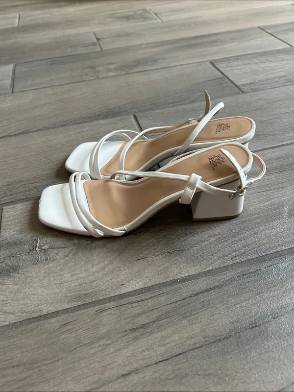 wild fable White Strappy Square-Toe Heeled Sandals - Image 8