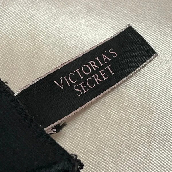 Victoria's Secret Very Sexy Black Nude Mesh Embroidered Scalloped Push-up Bra XL - Image 4