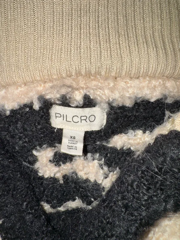 Anthropologie Pilcro Collared V Neck Pullover Sweater - Image 4