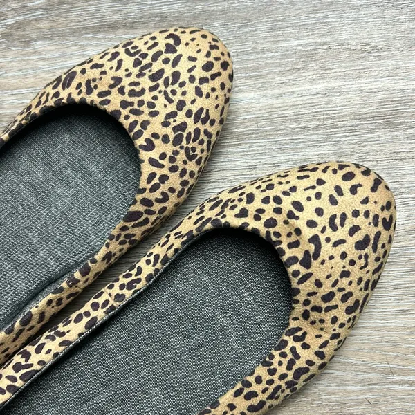 Dr. Scholl’s Leopard Print Women's Flats Size 10 - Image 2
