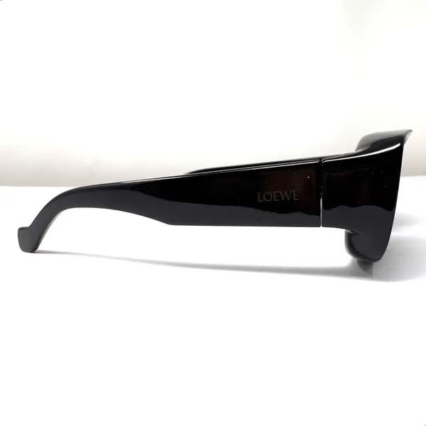 LOEWE sunglasses, made in Italy - Image 7