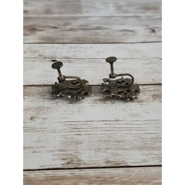Vintage Screw On Earrings - Coat of Arms Design - Image 3
