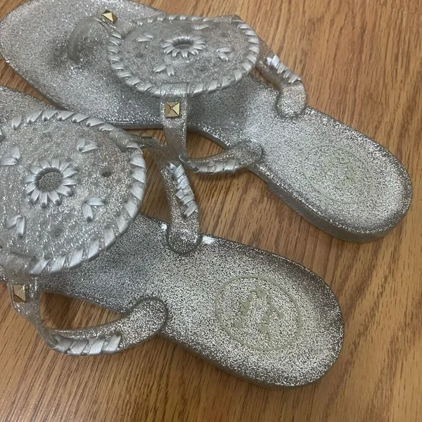 Jack Rogers Silver glitter medallion jelly thong sandals size US 9 - Image 4