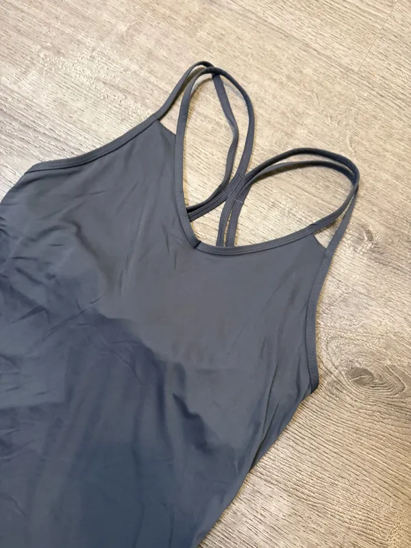 Nike tank top - Image 4