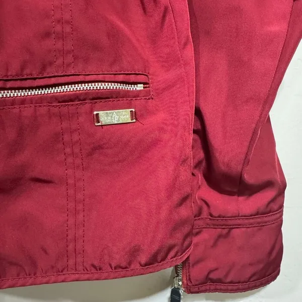 Abercrombie & Fitch Red Water Proof Jacket - Image 2