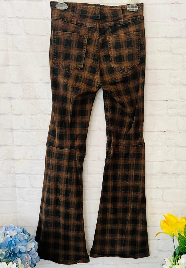 Shop Stevie Plaid Pants - Image 5