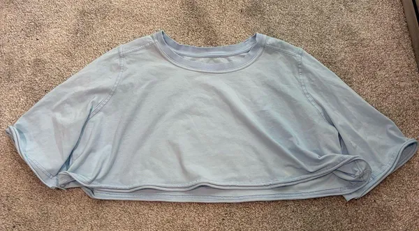 free people light blue short sleeve crop top - Image 4