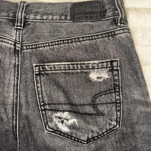 American Eagle Outfitters black & gray distressed jeans. Size 0 short - Image 3