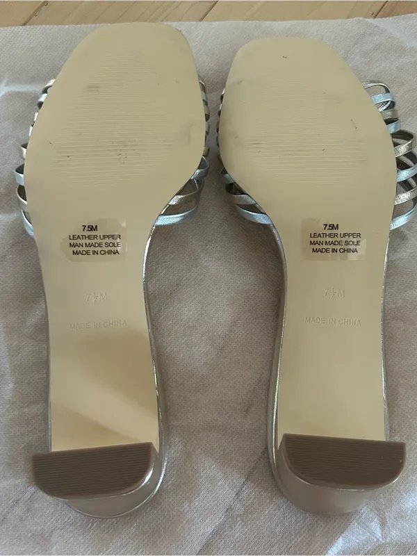 Lilly Pulitzer Gold Silver Cora Mini Heel Sandal Size 7.5 - Image 3