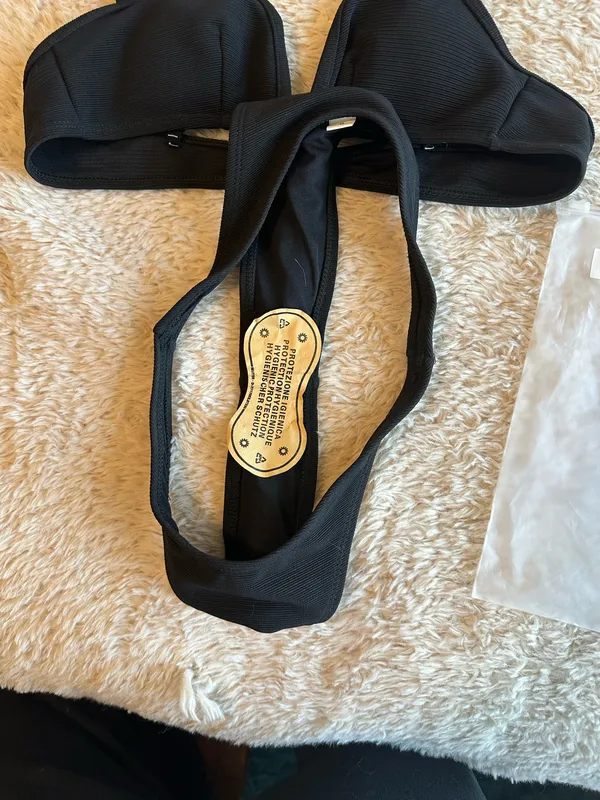 Bikini - Image 3