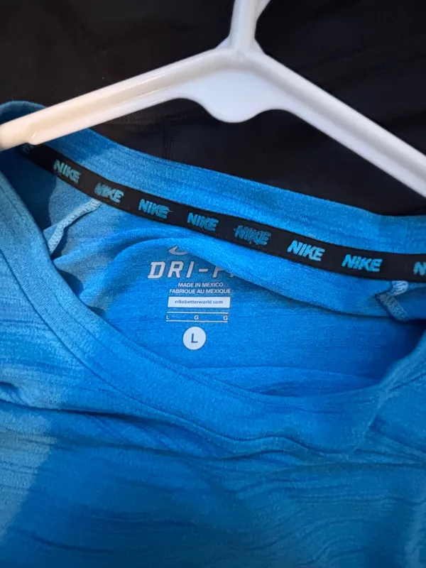 Nike Men’s Dri-Fit Shirt - Image 2