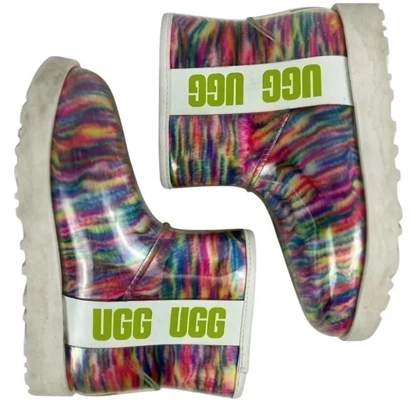 Ugg Women's Classic Clear Mini Pixelate Boot Size‎ 5 - Image 3