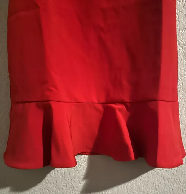 Red dress - Image 2