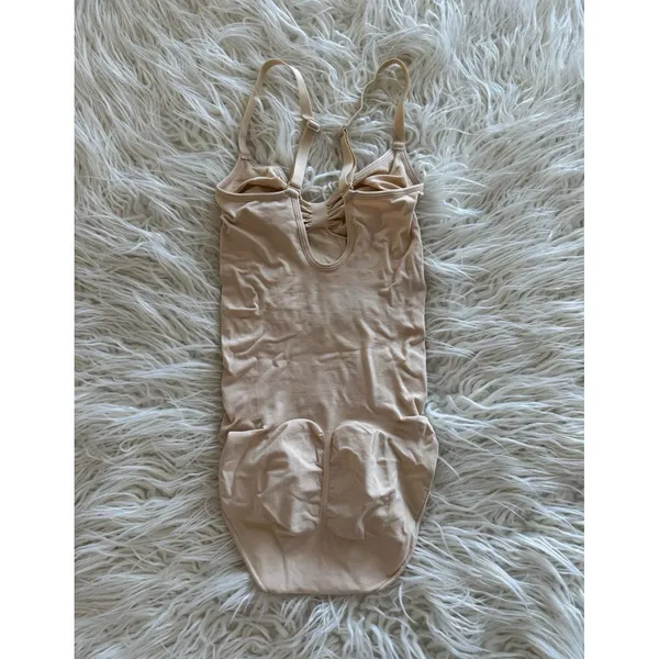 Skims Seamless Sculpt Brief Bodysuit Sand Size XS - Image 6