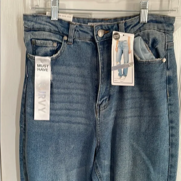 High-Waisted Distressed Loose Mom Jeans - Image 2
