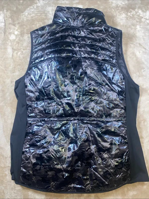 Calvin Klein Black Shiny Camouflage Puffer Vest - Image 5