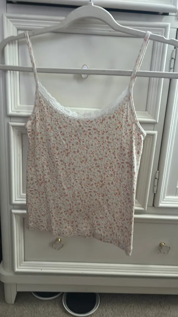 Brandy Melville Tank Top - Image 4