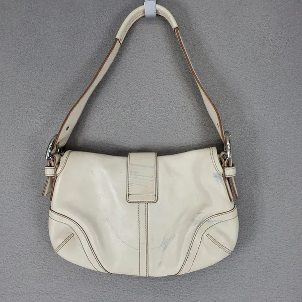 Coach Soho Flap Shoulder Bag‎ White Leather Buckle 9247 Y2K Vintage Small - Image 2