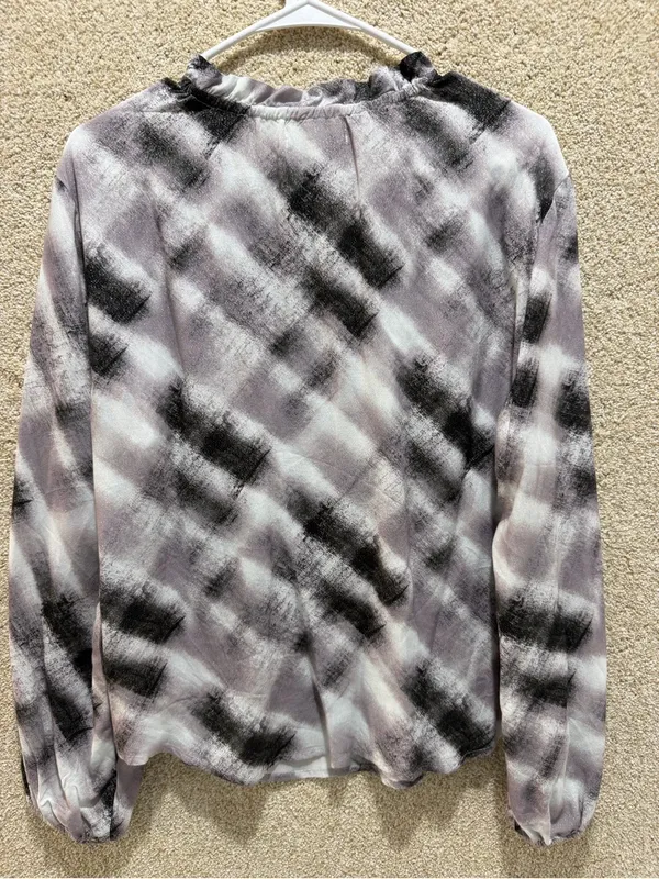 Cloth & Stone blouse abstract elevated basic top some sparkle medium fall - Image 2