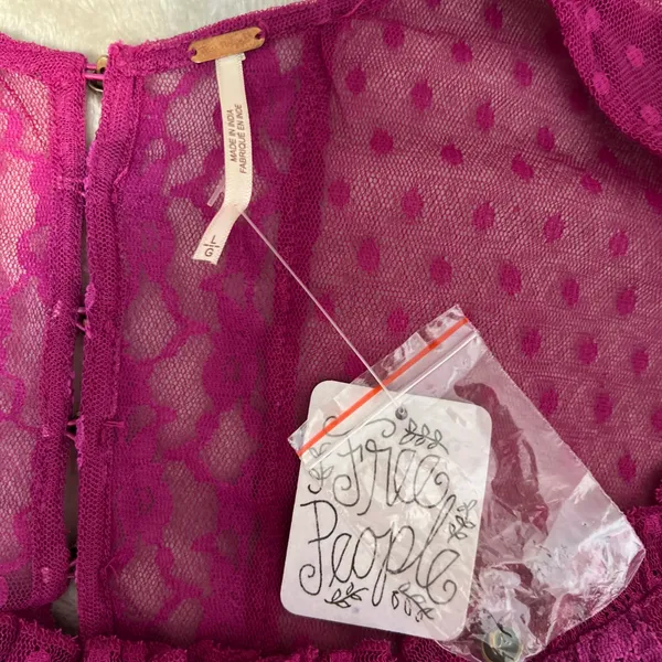 Free People A Little Love Long Sleeve SHEER LACE Top Raspberry Size Large Casual - Image 6