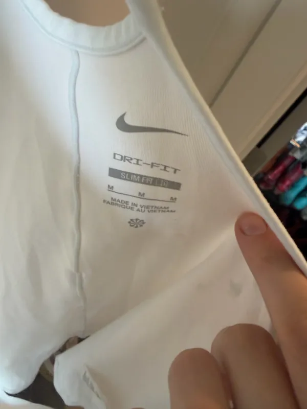Nike Tank Top - Image 3