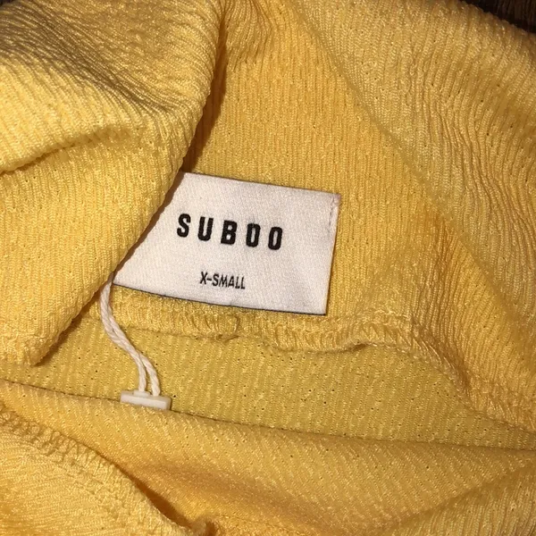 SUBOO Vega rouched front dress in butter size xsmall new with tags - Image 5