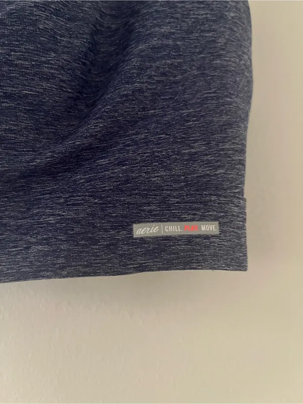 Aerie Navy Blue Sports Bra Medium Gym Hiking Activewear Outdoors - Image 2
