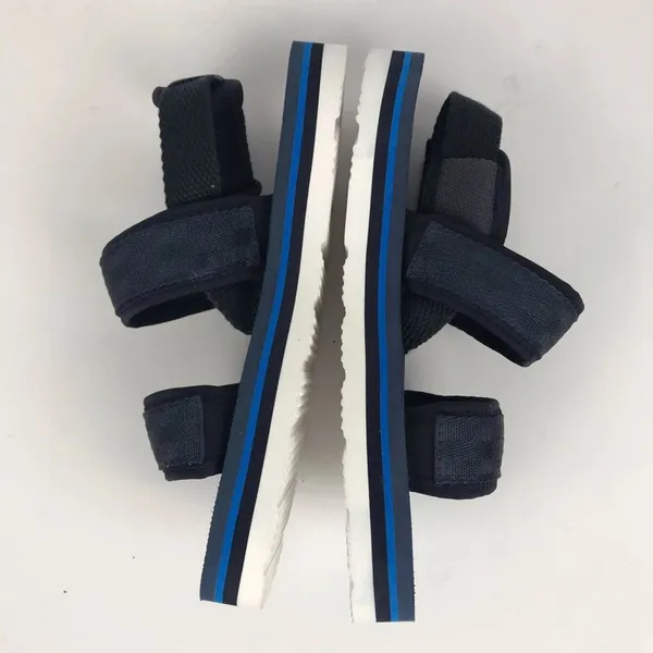 Hunter Original Beach Summer Sandals Navy Blue Size 6 W NEW - Image 3