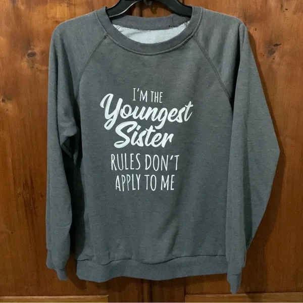 NWT Middle Sister Graphic Sweatshirt Gray Size M - Image 4