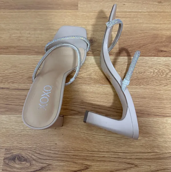 XOXO Heels - Image 3