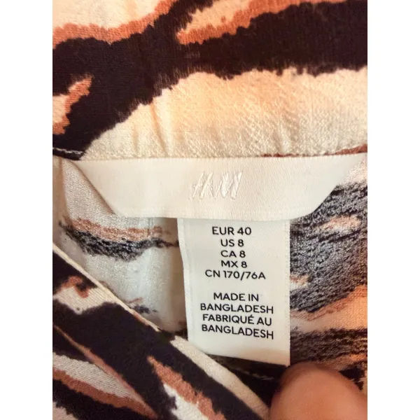 H&M Pants Women Size 8 Cream Tiger Print Wide Leg‎ High Rise Border Hem Casual - Image 5