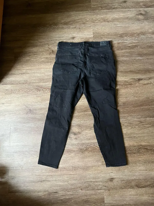 American Eagle Jeans - Image 2