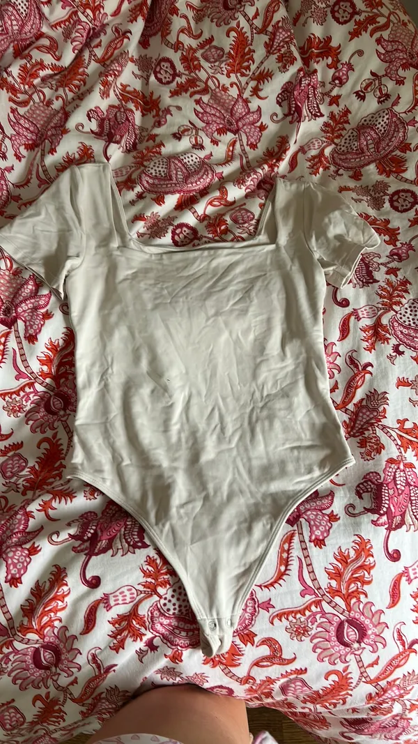 Aritzia Bodysuit Babaton Contour - Image 3