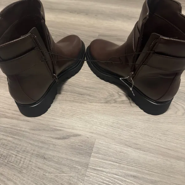 Unisa Women’s Size 6.5 Brown Unjezzo-R Boots NWOT - Image 7