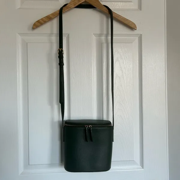 Antik Kraft green crossbody - Image 3