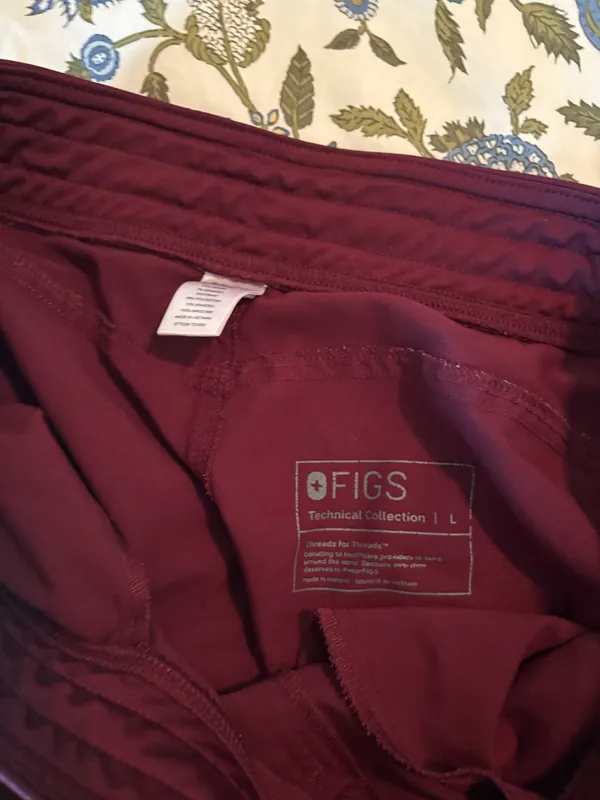 FIGS Scrub Pants Kade Cargo - Image 5