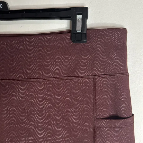 Zyia Women’s Shorts Biker Vibration Light n Tight Pocket Hustle Dark Brown sz XS - Image 3