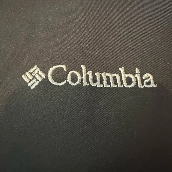 Columbia Women's Black Ski Jacket - Image 7