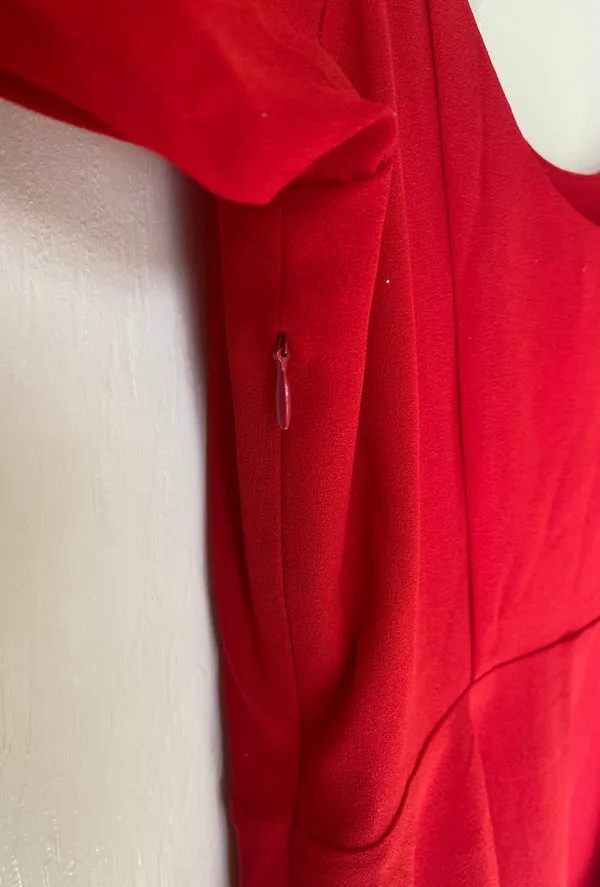 Boutique Red Flowy Off The Shoulder Mini Dress - Image 5