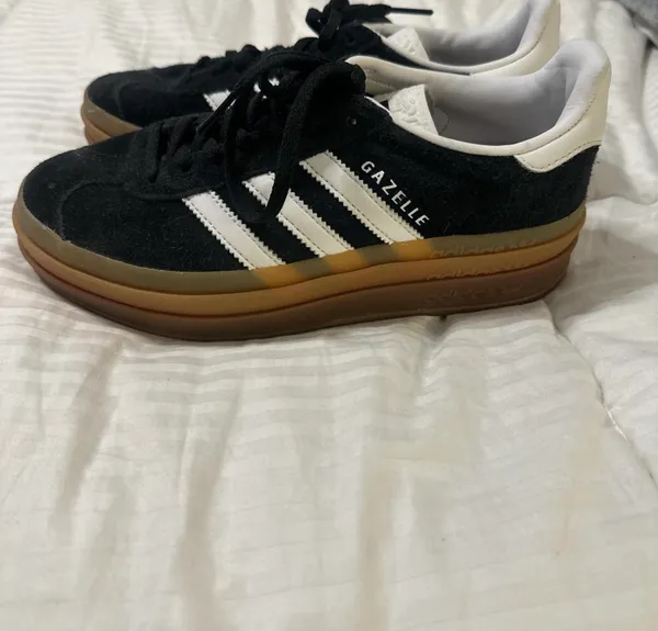 Adidas Gazelle Bold Women’s Sneakers Platform - Image 3