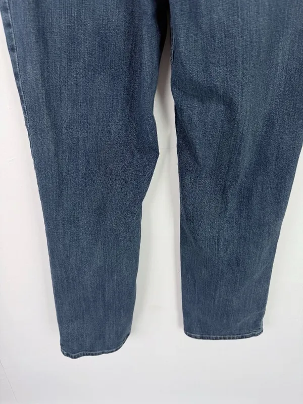 Abercrombie & Fitch Curve Love The '90s Straight Ultra High Rise Jeans 29 8 EUC - Image 8